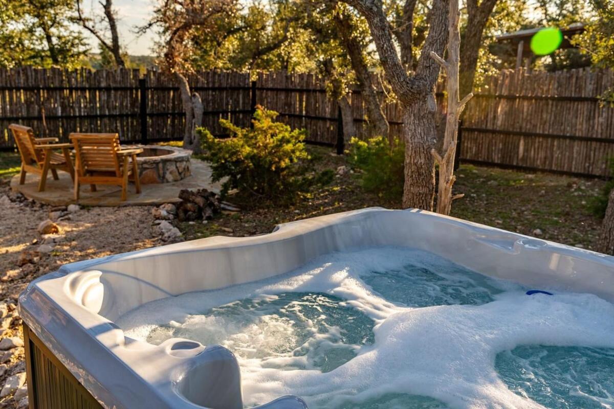 Rockin' R - Rustic Star Cabin Fredericksburg Exterior foto