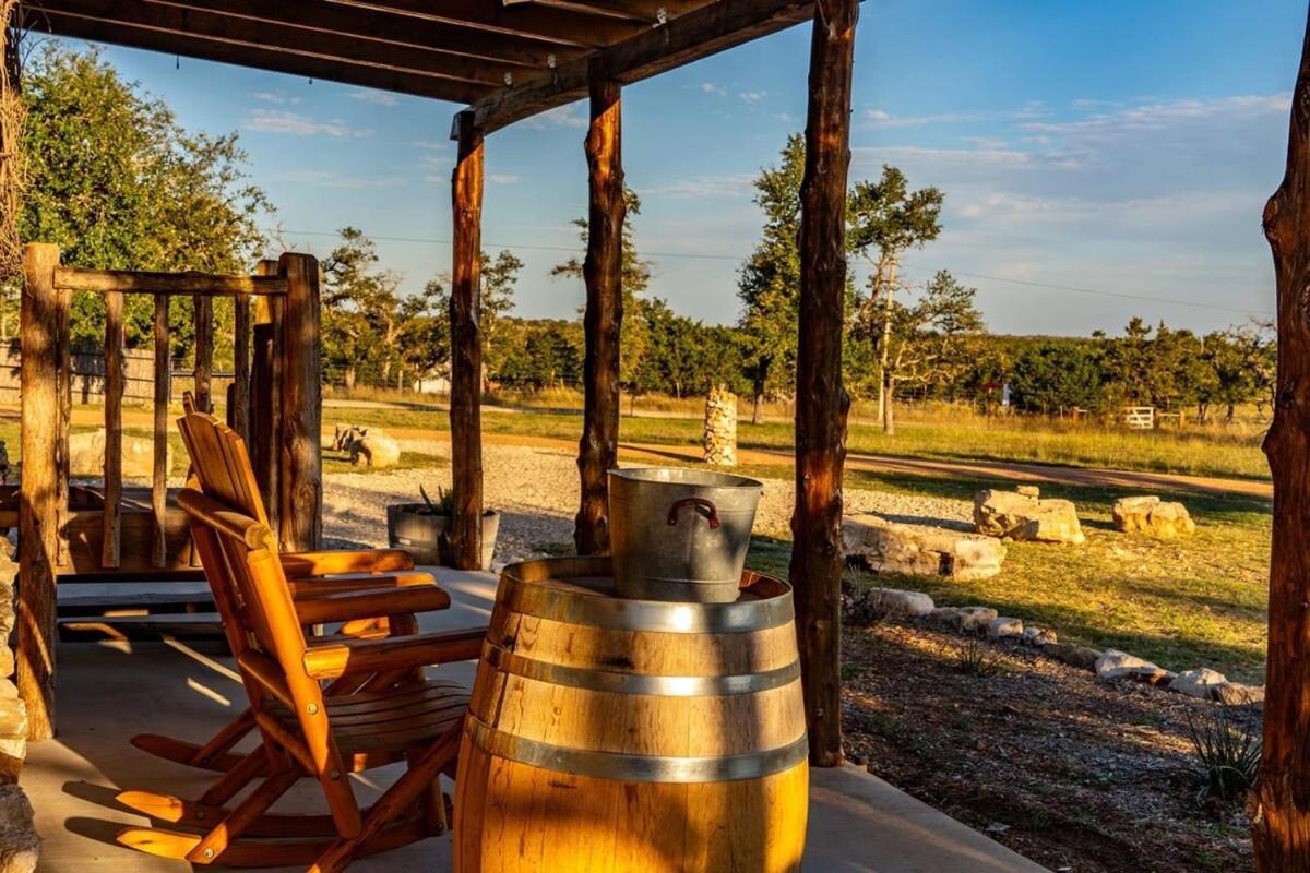 Rockin' R - Rustic Star Cabin Fredericksburg Exterior foto